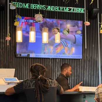 Berny’s Kitchen & Bar - Haitian Near Me - Pembroke Park, Florida
