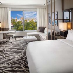 Hilton Miami Aventura - Guest room
