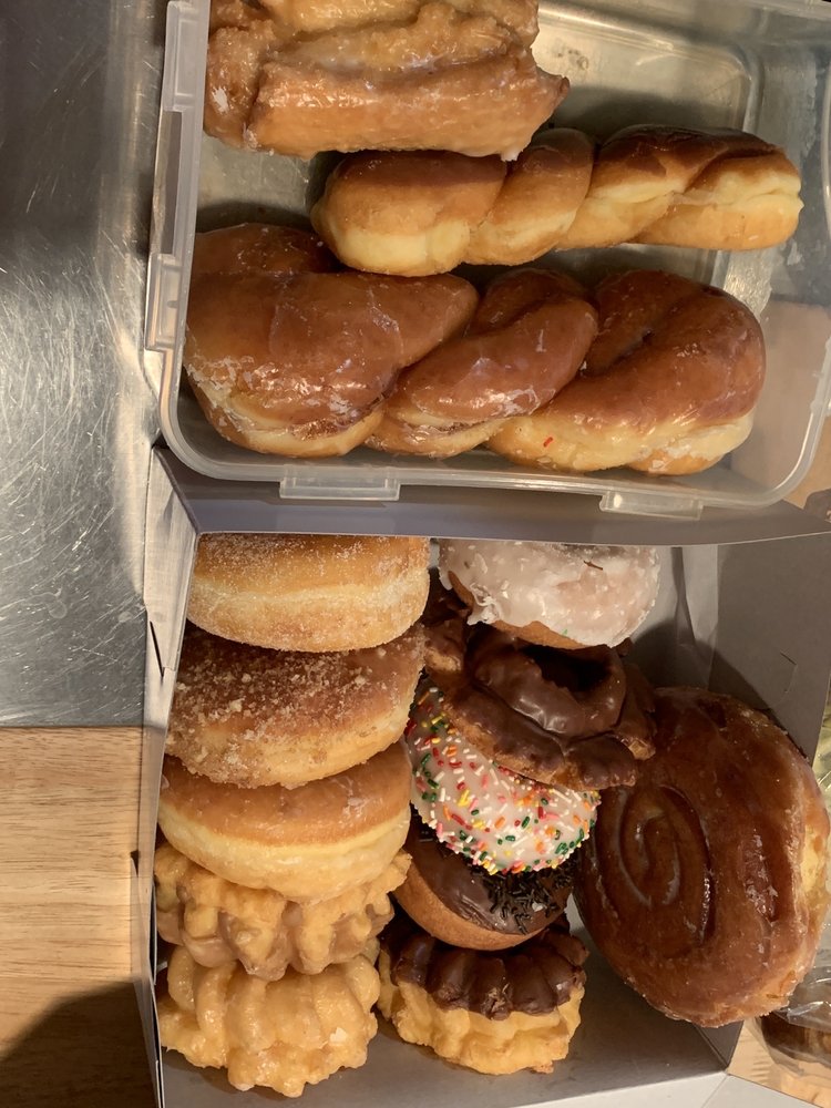 JOLLY DONUT 22 Photos & 38 Reviews 11285 Venice Blvd, Los Angeles