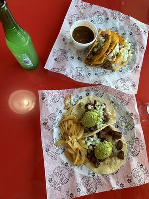 Pacos Tacos (Metairie) by null
