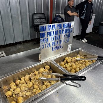 Avenue 26 Tacos - Potatoes - Food Trucks Near Me - Los Angeles, California Avenue 26 Tacos - Potatoes - Food Trucks Near Me - Los Angeles, California
