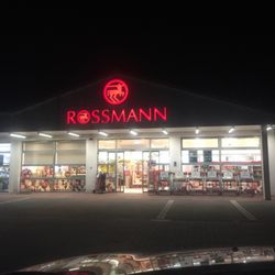 Rossmann - Rossmann von außen