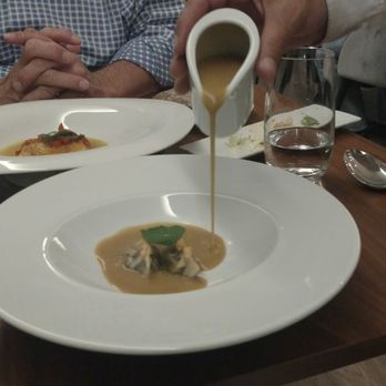 Lumni Restaurante & Bar - Gyozas with Chestnut Cream Sauce Appetizer - Portuguese Near Me - Lisbon, 11