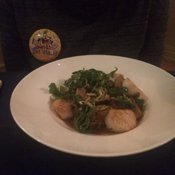Narcoossee's - Scallops! - New American Near Me - Lake Buena Vista, Florida Narcoossee's - Scallops! - New American Near Me - Lake Buena Vista, Florida