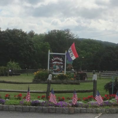 Alstede Farms by null