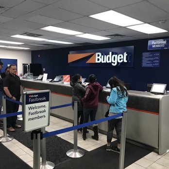 Budget - Saturday evening 1 employee.. More like I see no employee at the counter.. - Car Rental Near Me - Sterling, Virginia