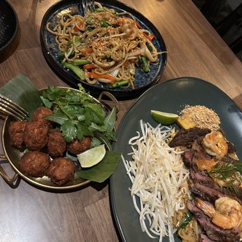 Must Be Thai and Bar - Thai Near Me - San Jose, California Must Be Thai and Bar - Thai Near Me - San Jose, California