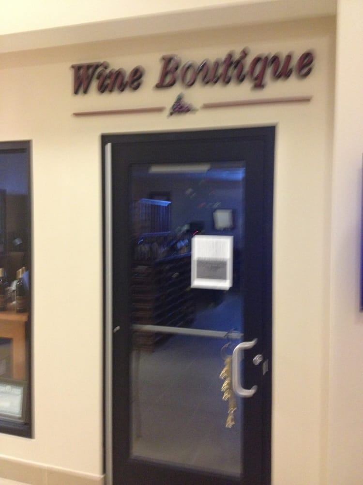 Wine Boutique - vineyard in Niagara Falls, NY