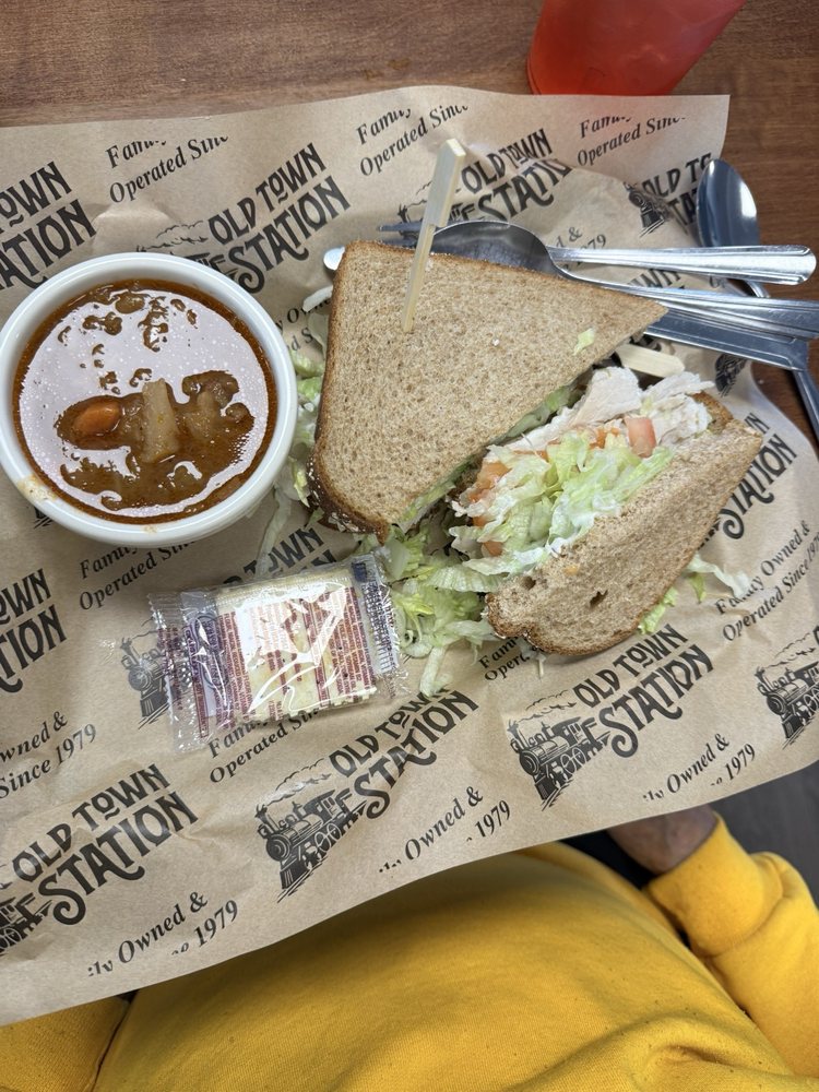 Old Town Station Restaurant Logo