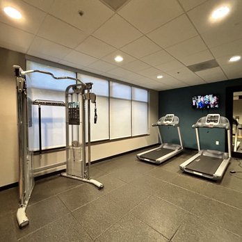 Hampton Inn & Suites Salinas - Gym - Hotels Near Me - Salinas, California Hampton Inn & Suites Salinas - Gym - Hotels Near Me - Salinas, California