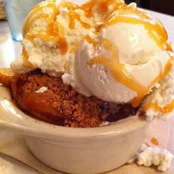 The Counter - Apple crisp a la mode - Burgers Near Me - Honolulu, Hawaii