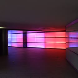 Blue Boxx Kino - Die Unterführung zur Box