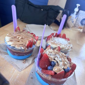 Island Bodega - Island bowl - Acai Bowls Near Me - Cerritos, California Island Bodega - Island bowl - Acai Bowls Near Me - Cerritos, California