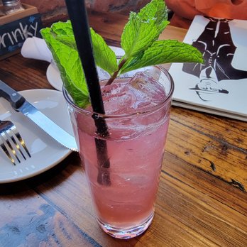 Finney's Crafthouse - Orange - Purple Hawaiian - New American Near Me - Orange, California Finney's Crafthouse - Orange - Purple Hawaiian - New American Near Me - Orange, California