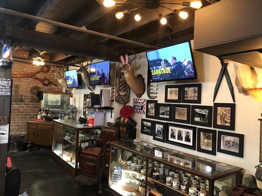 SMALL’S BARBER SHOP - Updated January 2025 - 12 Photos & 11 Reviews