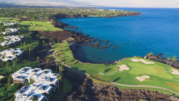 Mauna Lani Point by null