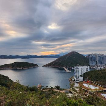 香港海洋公園 - View from thrill mountain - Aquariums Near Me - Hong Kong, HK