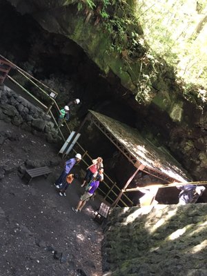 Narusawa Ice Cave by null