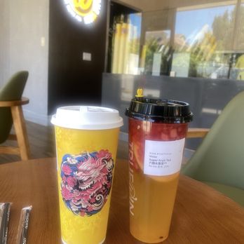 Truewin Tea Shoppe - L. Iron Goddess Latte (2.98) R. Super Fruit Tea (6.95) - Bubble Tea Near Me - Newark, California