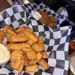 Onion Pedal Basket and Jalapeno Poppers Onion Pedal Basket and Jalapeno Poppers