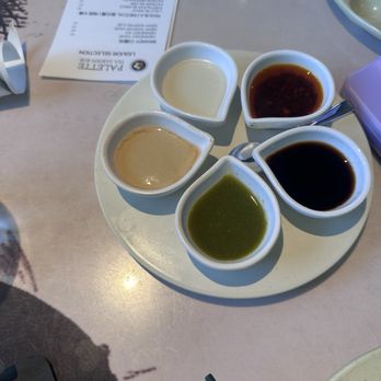Palette Tea Garden & Dim Sum - sauces on table - Dim Sum Near Me - San Mateo, California Palette Tea Garden & Dim Sum - sauces on table - Dim Sum Near Me - San Mateo, California