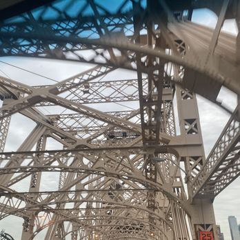 Ed Koch Queensboro Bridge - going across the bridge - Landmarks & Historical Buildings Near Me - New York, New York