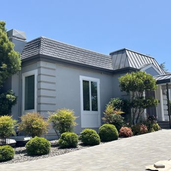 Custom Exteriors - Bold-looking front yard windows with Azek PVC trim and board - Windows Installation Near Me - Pleasanton, California Custom Exteriors - Bold-looking front yard windows with Azek PVC trim and board - Windows Installation Near Me - Pleasanton, California
