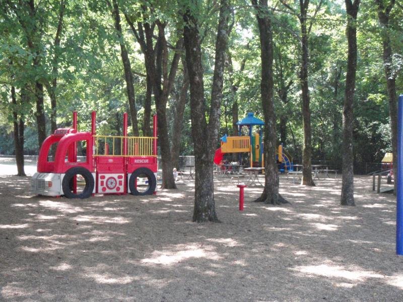 Little Bears Preschool - childcare center in Memphis, TN