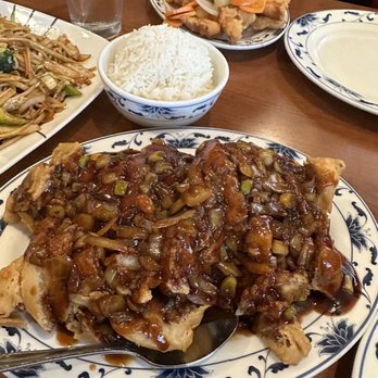 Twin Lion Chinese Restaurant - Spicy Szechuan duk - Chinese Near Me - Austin, Texas