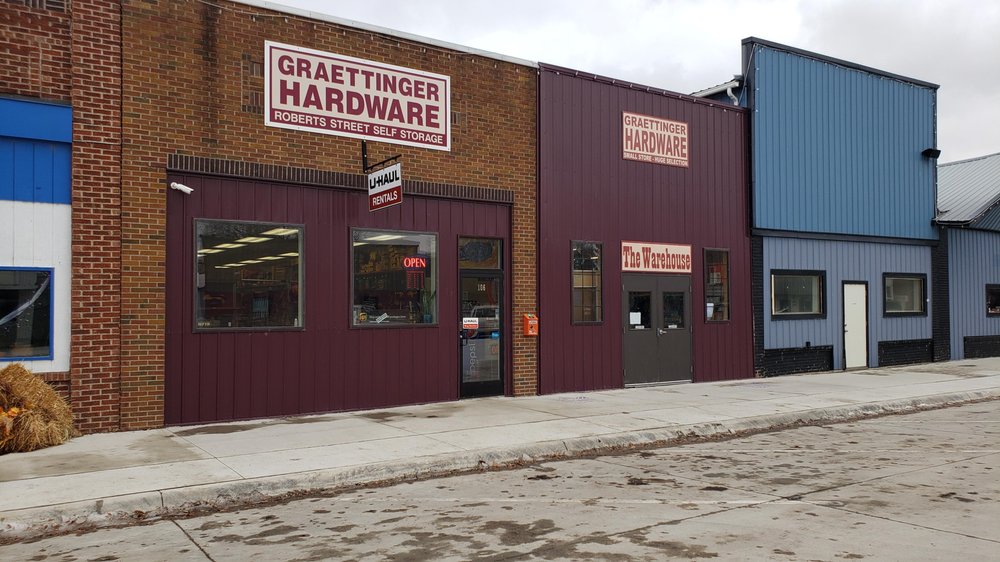 GRAETTINGER HARDWARE 106 Robins St, Graettinger, Iowa Hardware