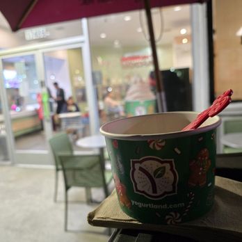 Yogurtland - Ice Cream & Frozen Yogurt Near Me - Yorba Linda, California