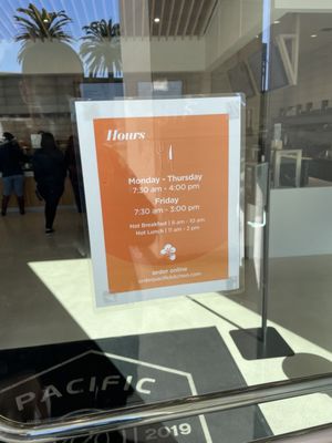 Pacific Kitchen by null