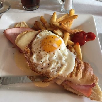 CRāVing Restaurant - New American Near Me - Buffalo, New York CRāVing Restaurant - New American Near Me - Buffalo, New York