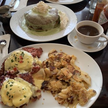Lady C’s - Spread - Breakfast & Brunch Near Me - Tarzana, California