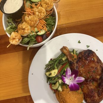 Harpoon Harry's Crab House - side house salad with shrimp and the oak duck entree - Seafood Near Me - Pigeon Forge, Tennessee Harpoon Harry's Crab House - side house salad with shrimp and the oak duck entree - Seafood Near Me - Pigeon Forge, Tennessee