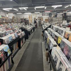 A lot of vinyl ! 