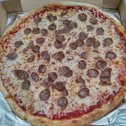 Mac Pizza & Wings - Standard comes with cheese only, we added sausage, which once finished baking at home, was crispy.