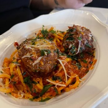 Il Solito - Bucatini and Spicy Meatballs - Italian Near Me - Portland, Oregon Il Solito - Bucatini and Spicy Meatballs - Italian Near Me - Portland, Oregon