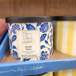Candles on clearance. This one smells so good.