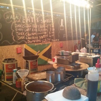 Up In Your Grill - Food Trucks Near Me - Manchester, XGM