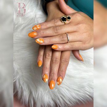 Blush Nail & Lash - Nail Salons Near Me - Schertz, Texas