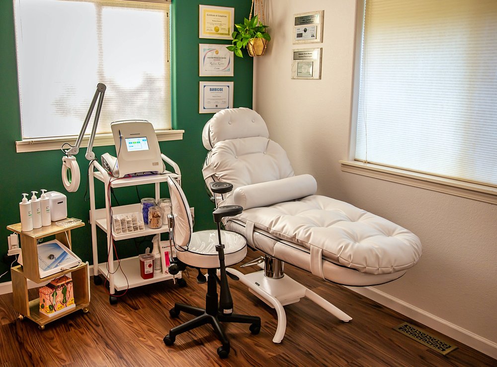 BARE GLOW ELECTROLYSIS Updated July 2024 2041 NE Williamson Ct