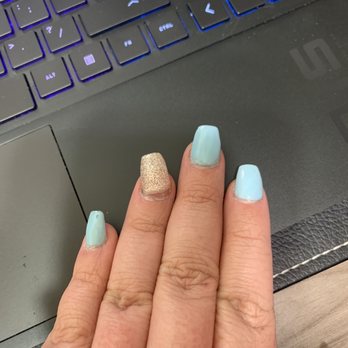 Trending Nails Spa - Nails one week after fill - Waxing Near Me - San Jose, California Trending Nails Spa - Nails one week after fill - Waxing Near Me - San Jose, California