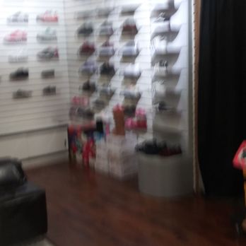 BONANZA INDOOR SWAPMEET - Updated January 2026 - 72 Photos & 18 Reviews