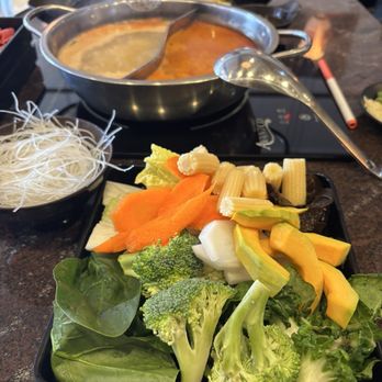 Jin Pot Shabu House - vegetables from the lunch set - Hot Pot Near Me - San Francisco, California Jin Pot Shabu House - vegetables from the lunch set - Hot Pot Near Me - San Francisco, California