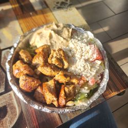 Uncle Leo's South Shore Pita Grill - Grilled chicken salad