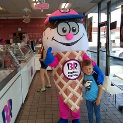 Baskin-Robbins - BR Mascot Coney Celebrating 31
