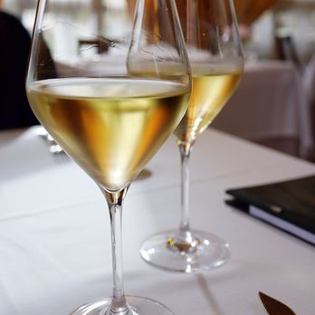 Elkano - Some wine to go with the grilled turbot - Seafood Near Me - Getaria, SS