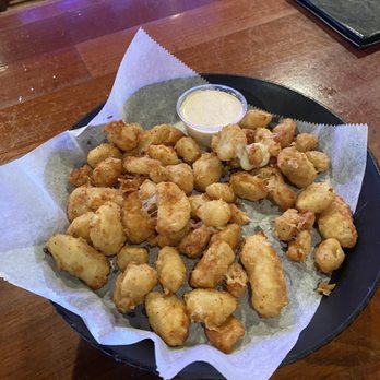 Crow's Nest - Cheese curds - Sports Bars Near Me - Nashville, Tennessee