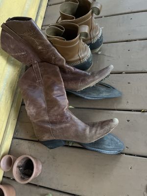 The Clothing Warehouse by null